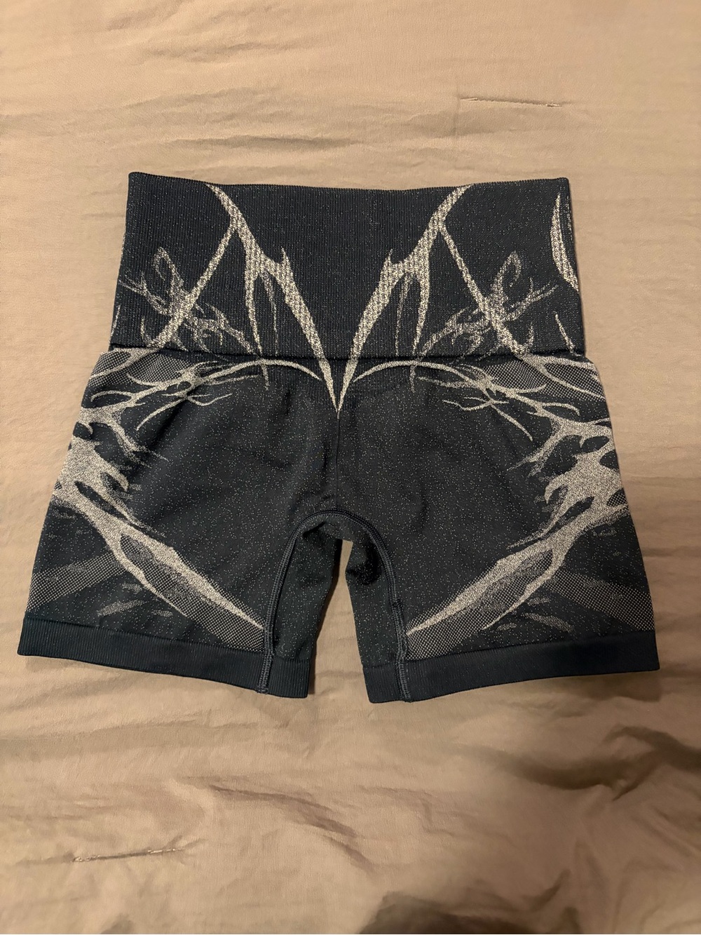 Gymshark deep petrol blue storm seamless shorts - Picture 4 of 5